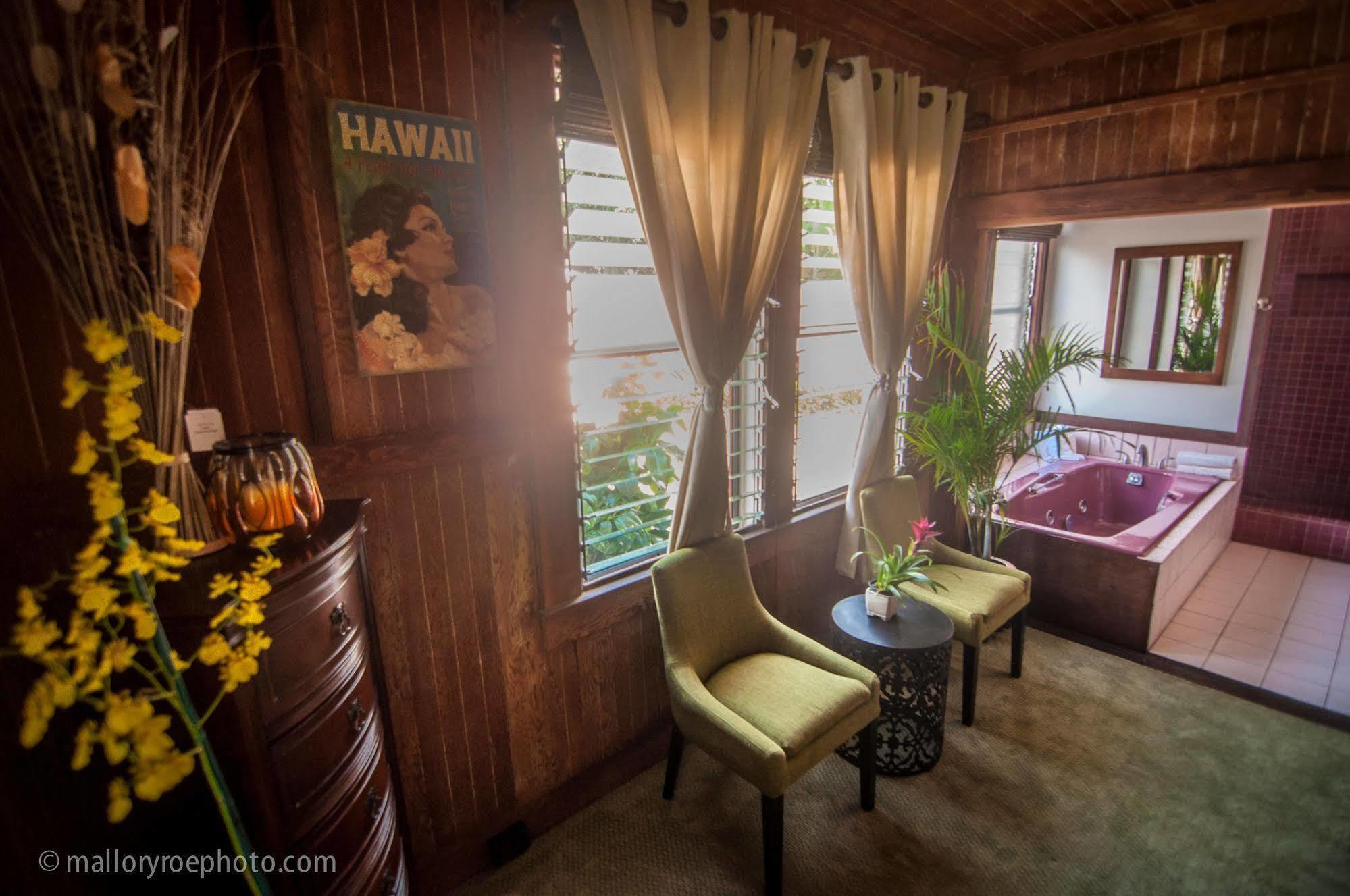 Poipu Bed And Breakfast Inn Koloa Exterior photo