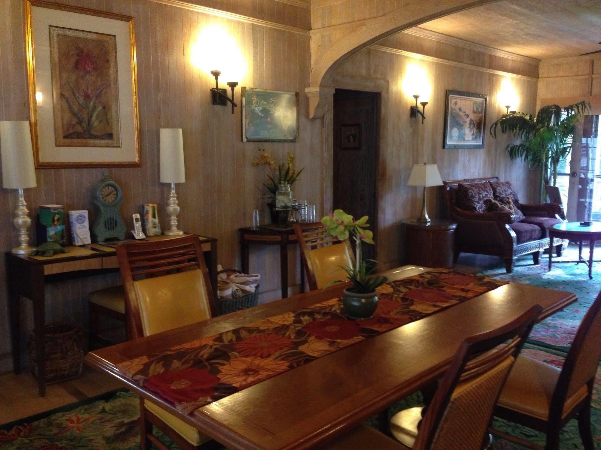 Poipu Bed And Breakfast Inn Koloa Exterior photo